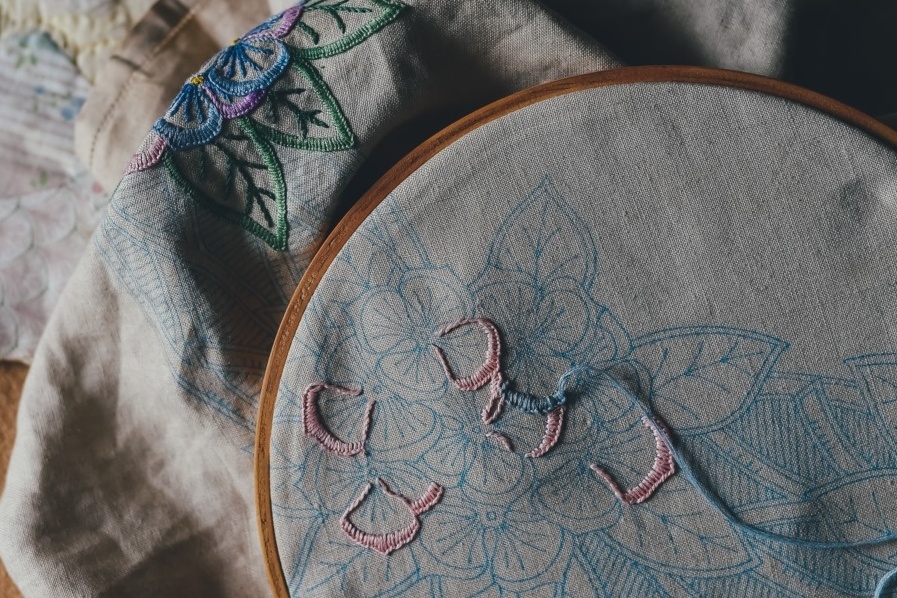 Cottagecore crafts - embroidery