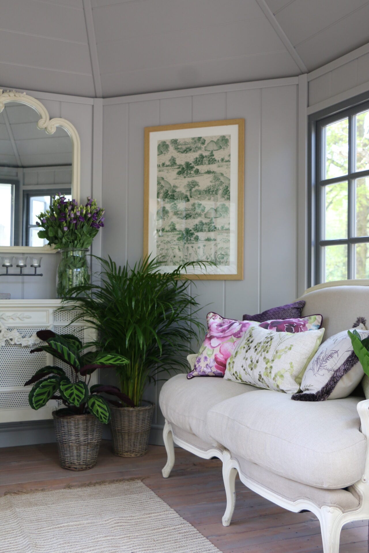 Kew Summerhouse interior