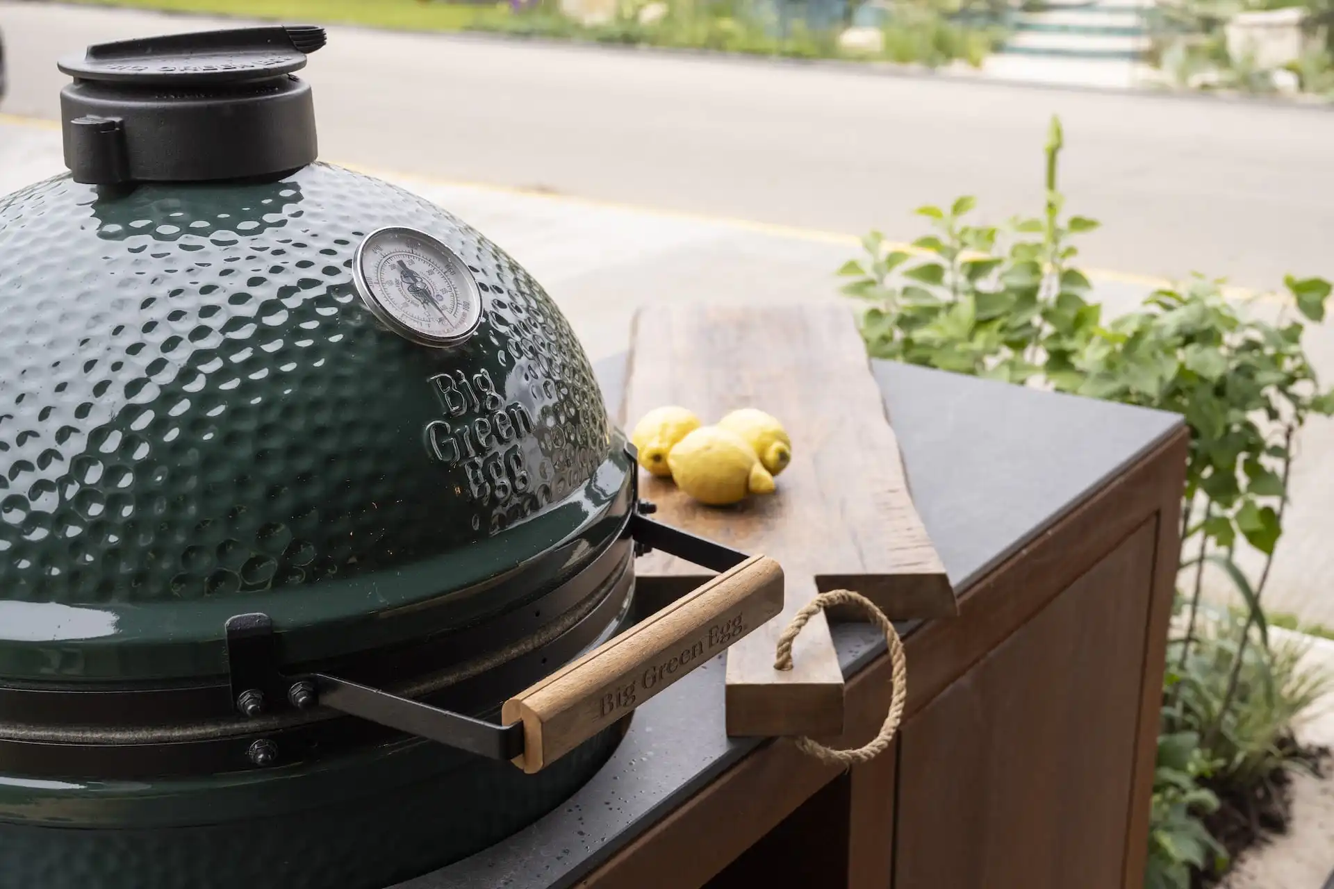 big green egg inside L Shaped building on mgb tradestand at RHS Chselsea