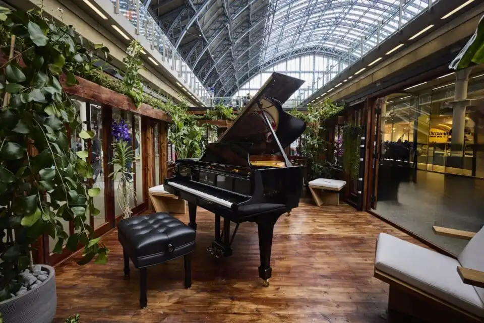 inside of composers cabin on display at st pancras